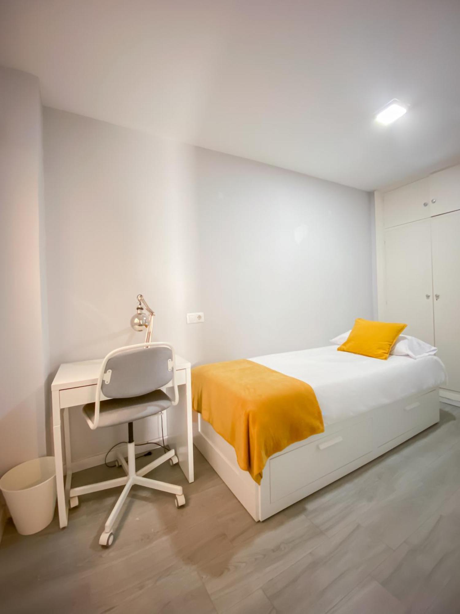 3 Rooms Y 3 Baths Y Aparcamiento Catedral Málaga Eksteriør bilde