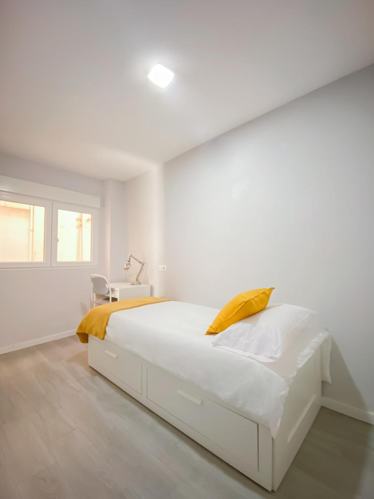 3 Rooms Y 3 Baths Y Aparcamiento Catedral Málaga Eksteriør bilde