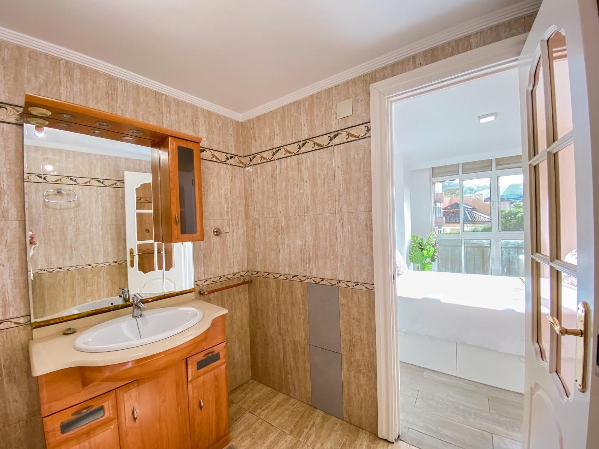 3 Rooms Y 3 Baths Y Aparcamiento Catedral Málaga Eksteriør bilde